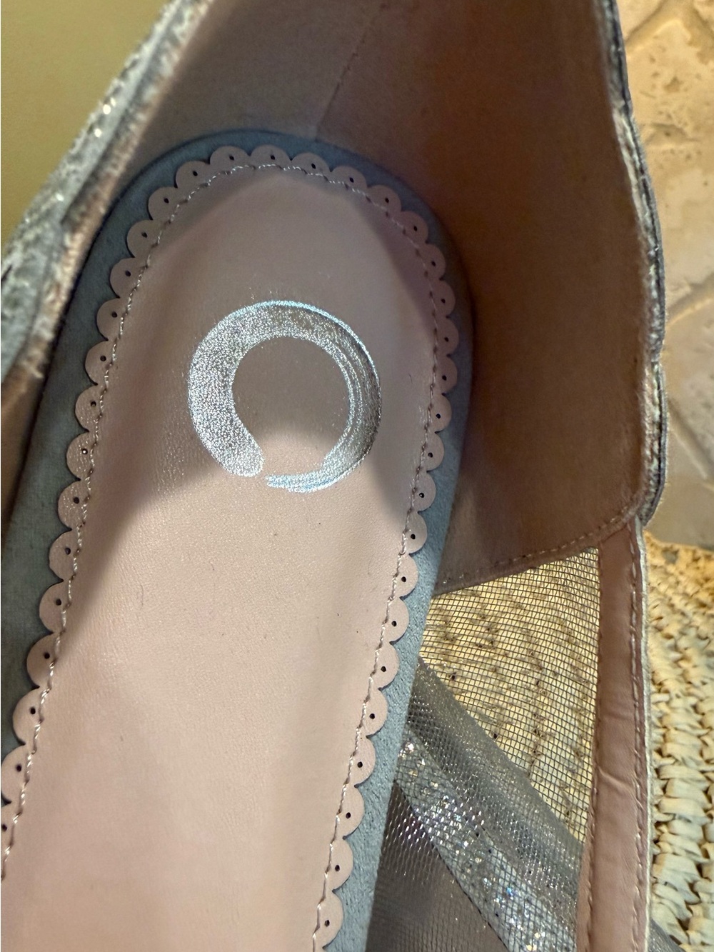 Women's Grey Journee Batavia Rhinestone and Mesh Ballerina Flats - Picture 7 of 8